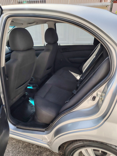 Aveo Básico 1.6 L 5 Velocidades Rines De Aluminio Originales