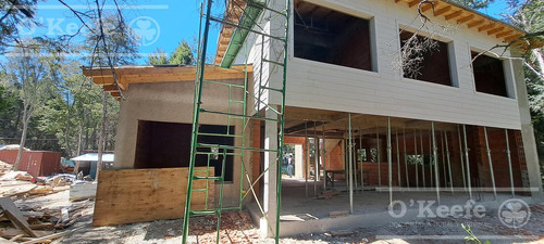 Casa En Venta 5 Ambientes - Barrancas De Melipal - Barrio Cerrado