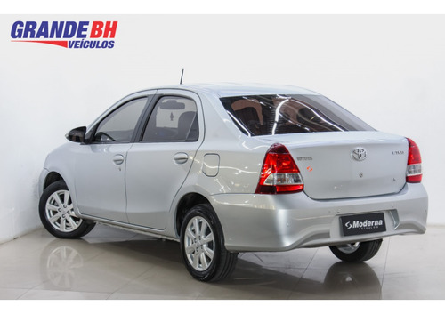 Toyota Etios 1.5 X PLUS SEDAN 16V FLEX 4P AUTOMÁTICO