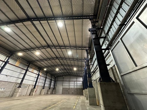 Alquiler Deposito 1900 M2 En Benavidez Tigre