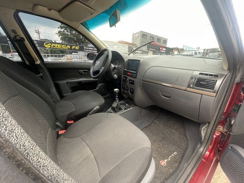 Fiat Palio Palio Essence 1.6 16V (Flex)