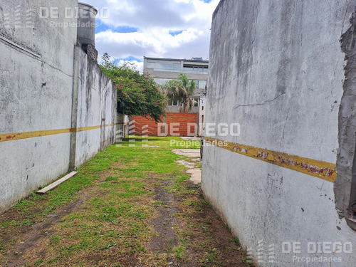 Local/ Edificio Comercial Sobre Colectora Panamericana Olivos En Alquiler, Vicente López