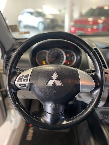 Imagem 13 de 14 de Mitsubishi L200 Savana 3.2 4x4 16v Turbo Intercooler Diesel
