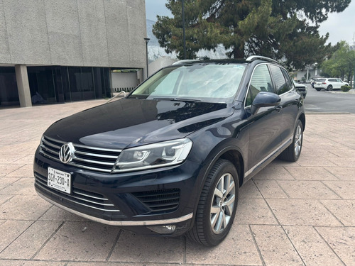 Volkswagen Touareg 3.0 V6 Tdi At