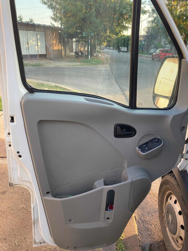Renault Master 2.5 Ph3 Dci120 L3h2 Pkcn Furgon Largo 2012