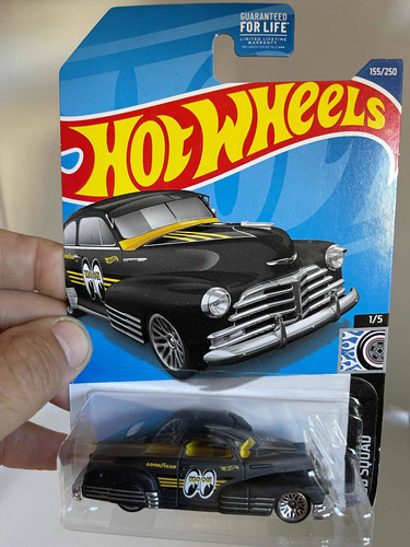 Hot Wheels 47 Chevy Fleetline Negro Mooneyes Doestoys