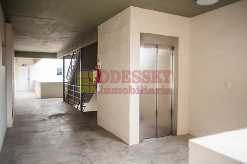 Imagen 3 de 9 de Cañuelas- Hermos Departamento En Venta