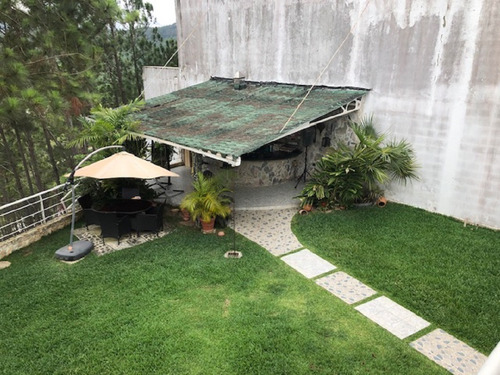 Imagen 27 de 30 de En Venta Una Espectacular Y Lujosa Quinta, Totalmente Equipada Y Amoblada, Ubicada En Bosque Valle.