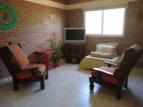 Imagen 6 de 16 de Casa En Alquiler En Mina Clavero, Cordoba A 1 Cuadra Del Rio Valle De Traslasierra Suy