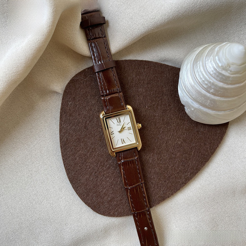 Reloj Romecoffee Con Marco Dorado Y Esfera Blanca Nórdica