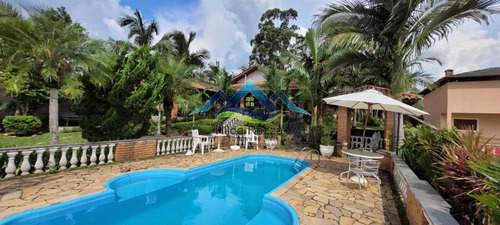 Imagem 3 de 15 de Chacara Com 5 Dorm 1 Suite Jardim De Inverno, Piscina E 2 Churrasqueiras. - V-1014