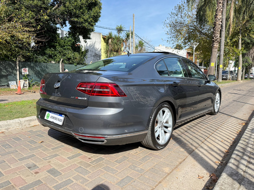 Volkswagen Passat 2.0 Tsi Highline 220cv