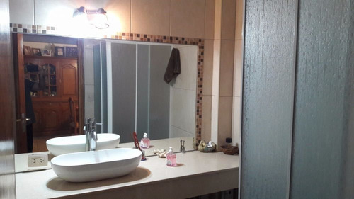 Imagen 8 de 14 de Chalet En Barrio Zacagnini