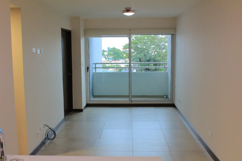 Imagen 2 de 11 de Apartamento Moderno De Un Dormitorio En El Centro De San José
