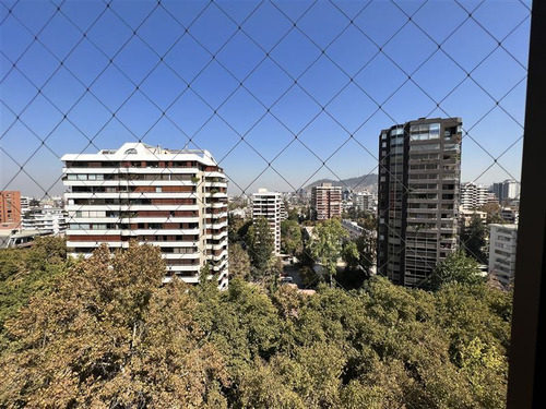 Departamento Venta En El Bosque A Paso Metro Tobalaba.