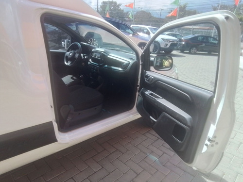 Fiat Fiorino 1.4 MPI FURGÃO ENDURANCE 8V FLEX 2P MANUAL