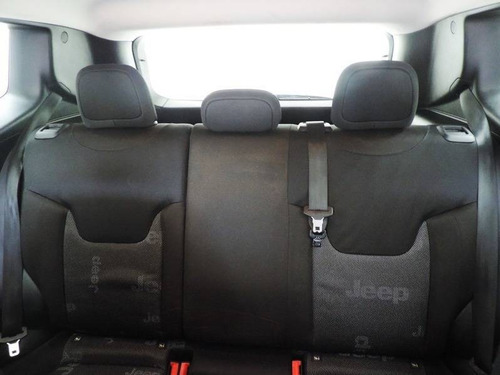 Jeep Renegade 1.8 16v Flex Longitude 4p Automático