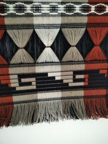 Imagen 6 de 10 de Tapiz De Telar Peruano