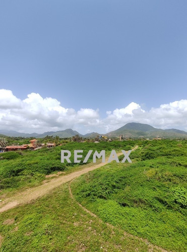 Invierte En Un Negocio Seguro Con Hotel Al 80% Construido En Playa El Cardón, Antolín Del Campo, Isla De Margarita, Nueva Esparta - Cod. 0385