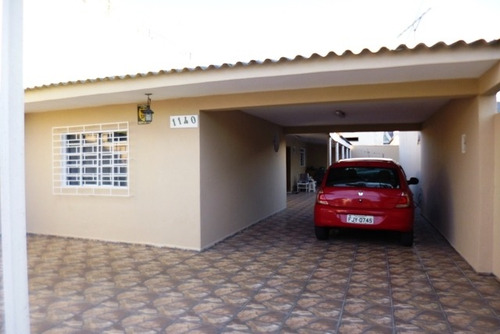 Imagem 1 de 10 de Casa A Venda Com 2 Dormitórios Em Sitio Cercado.