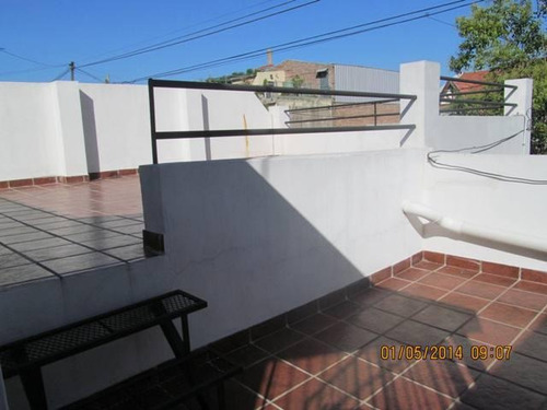 Imagen 18 de 28 de Casa Con Lote Interno- Lanús Oeste