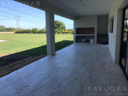 Imagen 7 de 27 de Venta | Excelente Casa A Estrenar En La Escondida, Manzanares | Bayugar Negocios Inmobiliarios