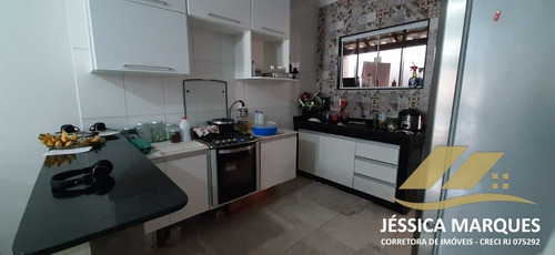 Imagem 7 de 10 de Casa De 2 Quartos, Área Gourmet E Piscina Em Unamar - Jmc.81