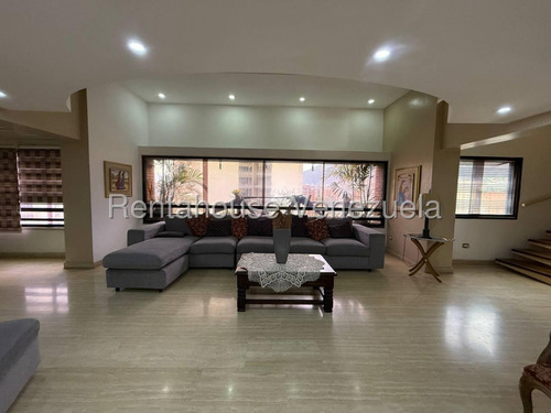 Bello Penthouse En Los Dos Caminos. Mls # 25-22137 Lp