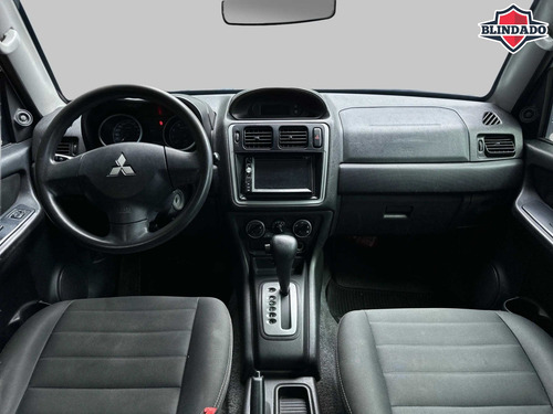 Mitsubishi Pajero TR4 2.0 4X2 16V 140CV FLEX 4P AUTOMÁTICO
