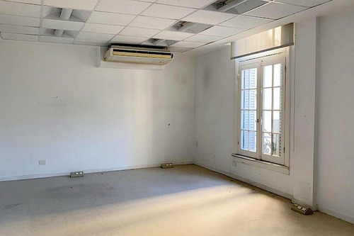Edificio En Buen Estado - Alquiler En Block