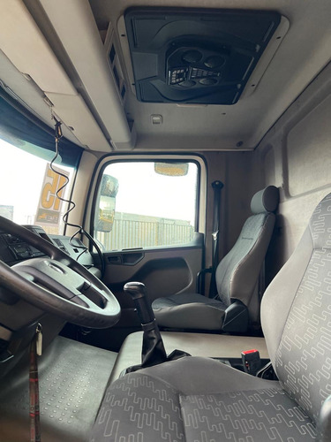Vw 24280 Ano 2015 Com Ar Condicionado