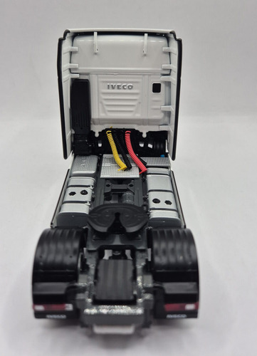 Camión Iveco S-way Wsi Models - Escala 1:50