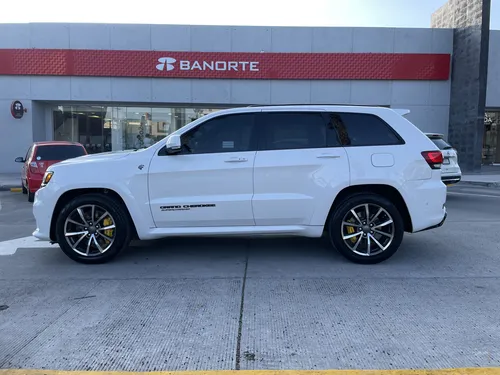 Jeep Grand Cherokee Trackhawk