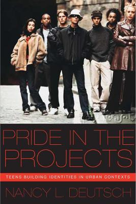 Libro Pride In The Projects : Teens Building Identities I...