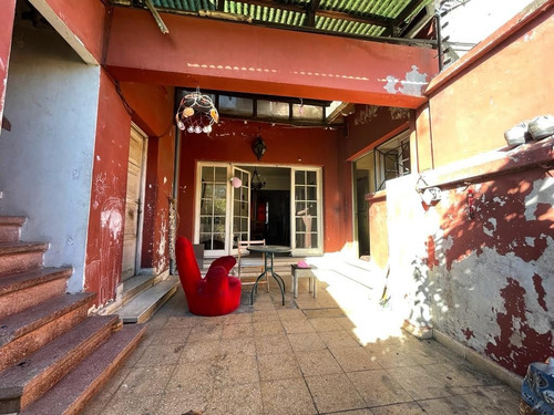Casa Amplia En Ñuñoa 8d-3b, Con Subterraneo