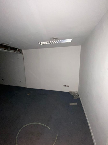 Imagen 8 de 8 de Av. Corrientes Al 400 Y Florida 6 X 16 200 M2 Sin Expensas