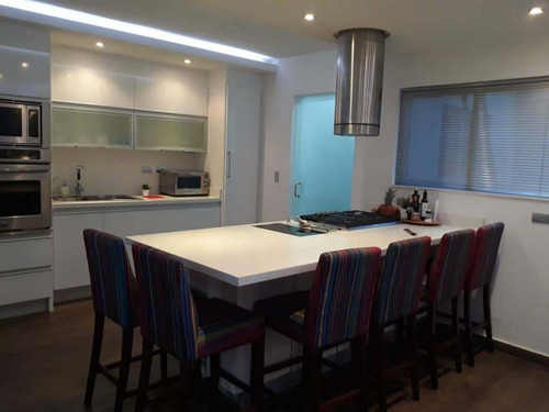 Se Vende Townhouse En Conj. Res. Rincón Garden. Foth-178