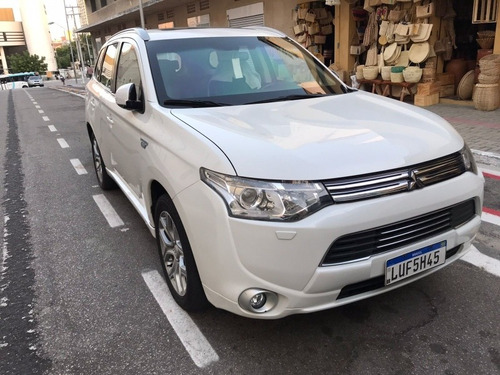 Imagem 8 de 14 de Mitsubishi Outlander Phev Híbrido