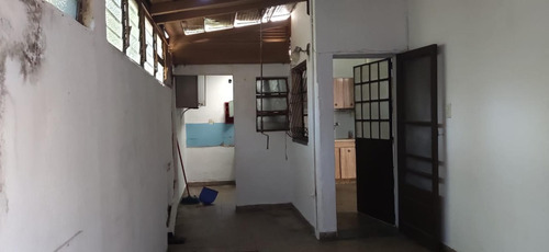 Imagen 10 de 12 de Casa Con Local, Venta En Bloque
