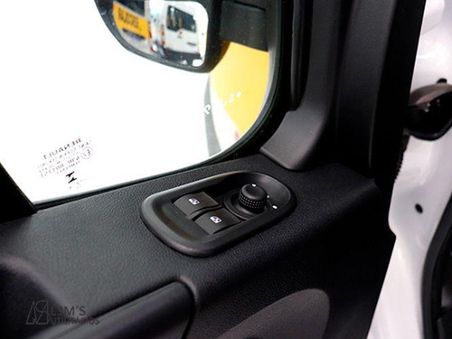 Renault Master 2.3 Extra L3h2 Escolar 5p 2026 24l