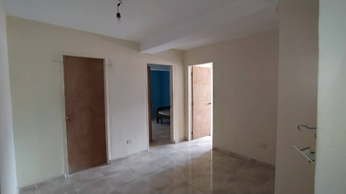 Imagen 22 de 29 de Urbanizacion Rotafe Resd Mirabella I Amplio Apartamento Vende Yackeline Tovar 04145831984