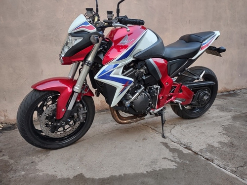 Imagem 2 de 8 de Honda Cb1000r