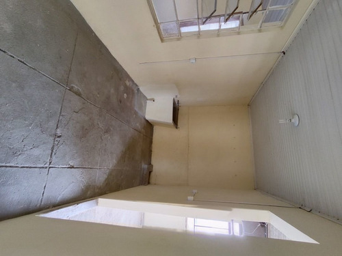 Imagem 25 de 26 de Apartamento Duplex Com 7 Dormitórios Para Alugar, 325 M² Por R$ 1.000,00/mês - Centro - Ponta Grossa/pr - Ad0003