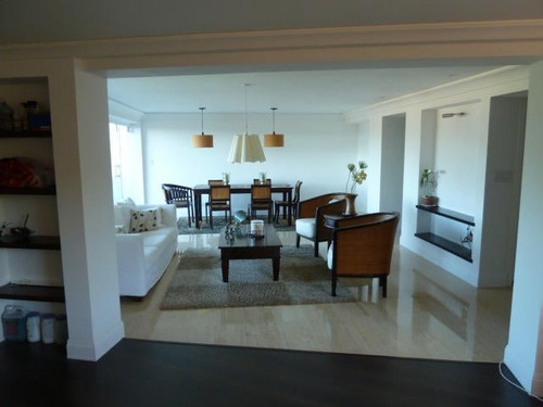 Apartamento En Venta Lomas Del Club Hipico Mls #26-174