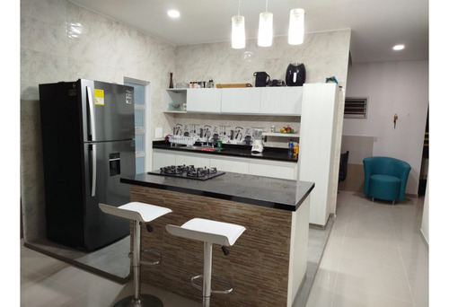 Se Vende Casa Super Hermosa B/campo Alegre Monteria