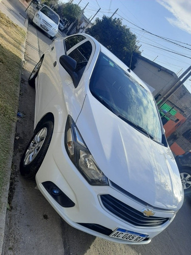 Imagen 11 de 12 de Chevrolet Prisma 2017 1.4 Lt 98cv