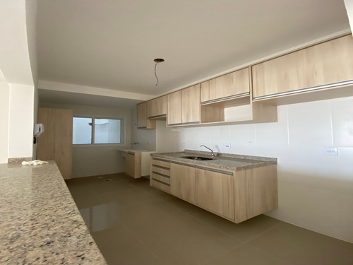 Imagem 6 de 12 de Apartamento - Ap00210 - 68658229
