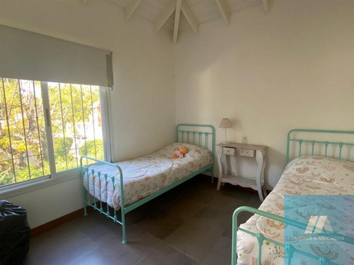 Imagen 14 de 26 de Venta Casa Bella Vista, Lote 628 Mts²