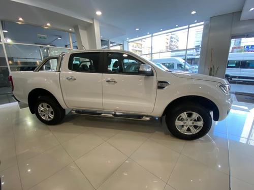 Imagen 6 de 15 de Ford Ranger Xlt 2.2 4x2 Automcatica 0km 2022