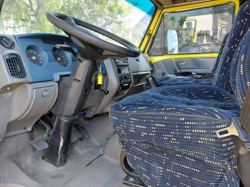 Imagem 4 de 6 de Vw 8-150 Delivery